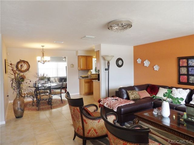 225 W Hollyfern Place, Beverly Hills, FL 34465