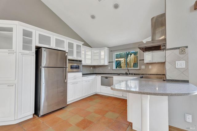 103 Stageline Ct, Vallejo, CA 94591