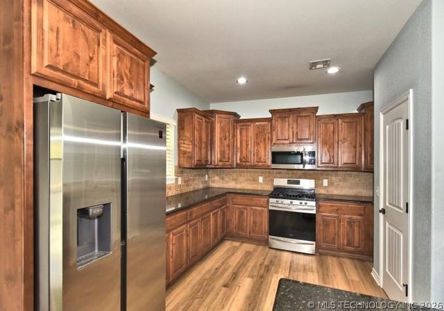 1810 S Stephanie Street, Sapulpa, OK 74066