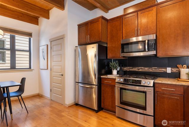 1521 N 80th Street, Seattle, WA 98103
