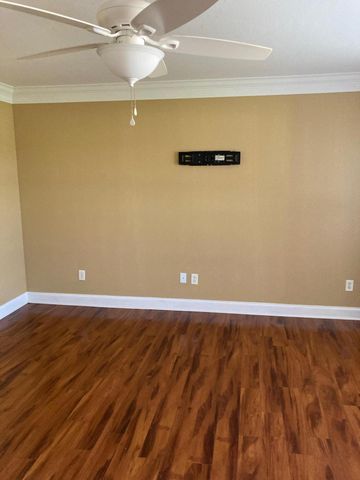 8392 Hixson Pike, Hixson, TN 37343