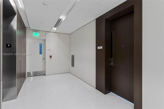 300 Biscayne Blvd Way 804, Miami, FL 33131