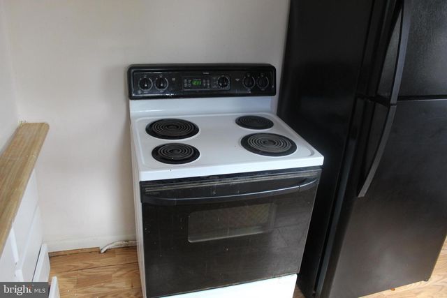 1037 BEECHWOOD DR, Hagerstown, MD 21742