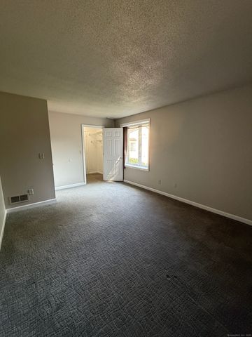 25 Little Oak Lane 25, Rocky Hill, CT 06067