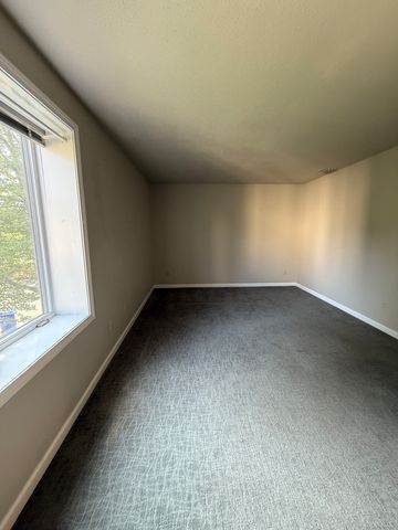 25 Little Oak Lane 25, Rocky Hill, CT 06067