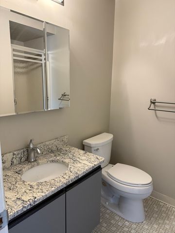 25 Little Oak Lane 25, Rocky Hill, CT 06067