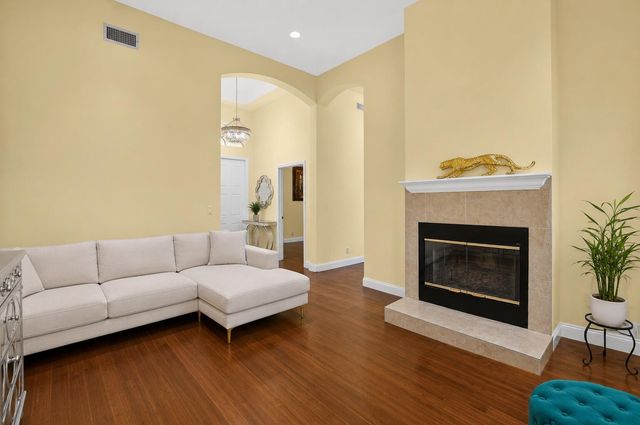 7104 NW 48TH Lane, Coconut Creek, FL 33073