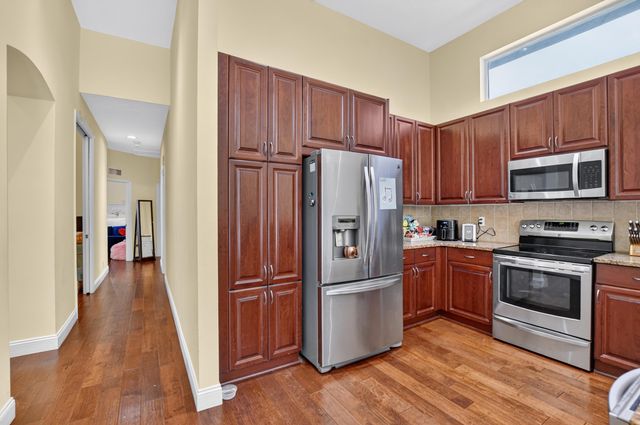7104 NW 48TH Lane, Coconut Creek, FL 33073