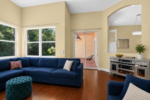 7104 NW 48TH Lane, Coconut Creek, FL 33073
