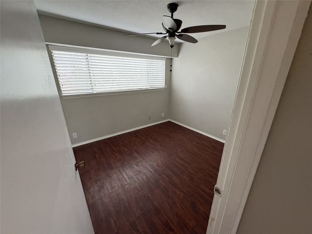 4100 Village Oak Drive, Waco, TX 76710