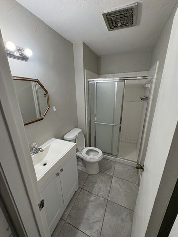 4100 Village Oak Drive, Waco, TX 76710