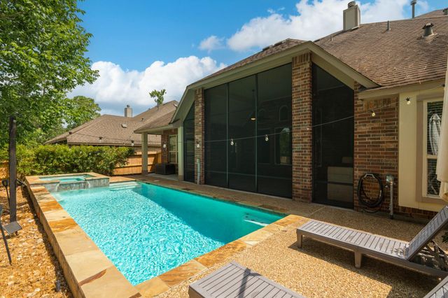 24 Camden Oaks Lane, Montgomery, TX 77356