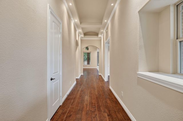 24 Camden Oaks Lane, Montgomery, TX 77356