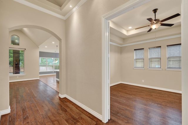 24 Camden Oaks Lane, Montgomery, TX 77356