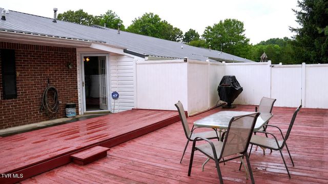 510 Colonial Road Unit 4rd, Rogersville, TN 37857