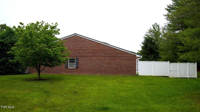 510 Colonial Road Unit 4rd, Rogersville, TN 37857