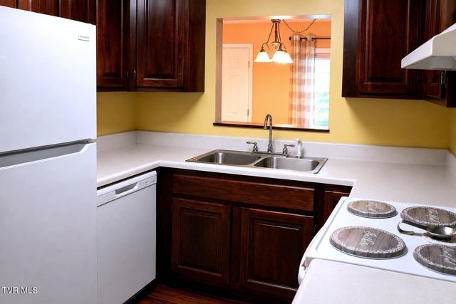 510 Colonial Road Unit 4rd, Rogersville, TN 37857