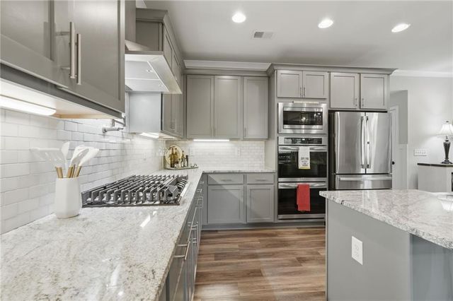 4075 Silverstone Drive, Braselton, GA 30517