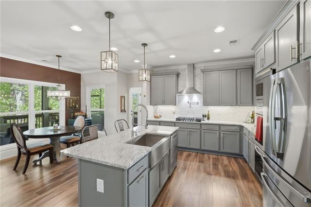 4075 Silverstone Drive, Braselton, GA 30517