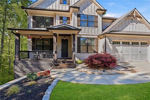 4075 Silverstone Drive, Braselton, GA 30517