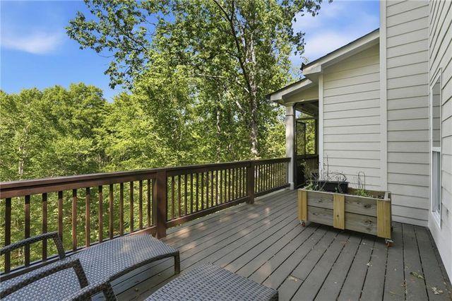 4075 Silverstone Drive, Braselton, GA 30517