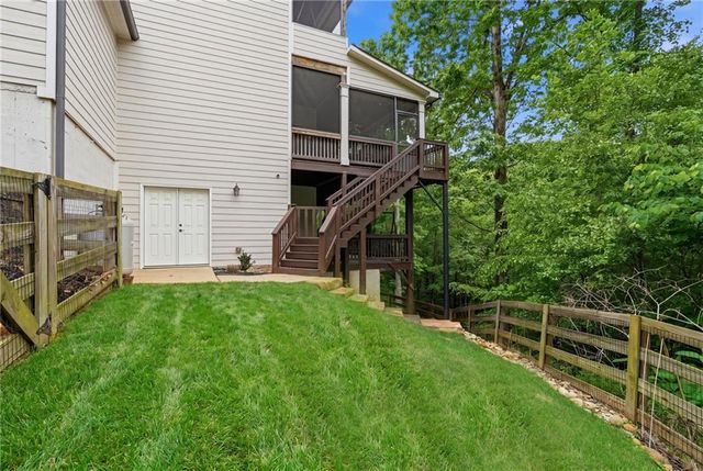 4075 Silverstone Drive, Braselton, GA 30517