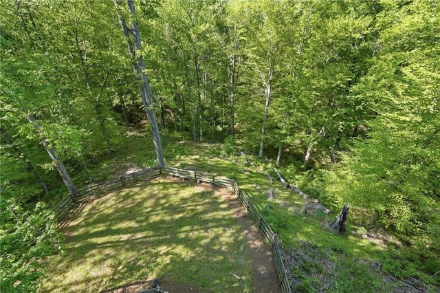 4075 Silverstone Drive, Braselton, GA 30517