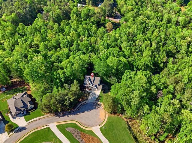 4075 Silverstone Drive, Braselton, GA 30517