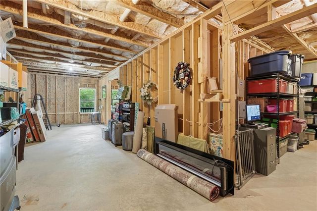 4075 Silverstone Drive, Braselton, GA 30517