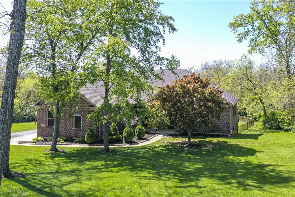 3681 Wilmington Road, Lebanon, OH 45036