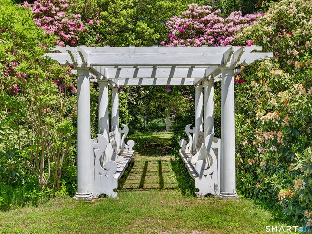 47 East Kings Highway, Chester, CT 06412