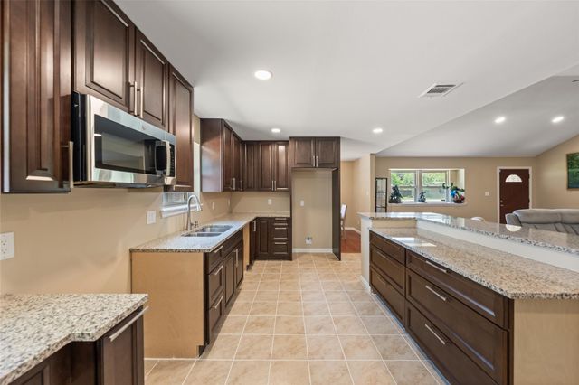 13406 E Cypress Forest Drive, Houston, TX 77070
