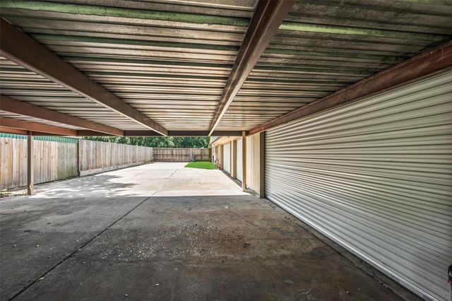 13406 E Cypress Forest Drive, Houston, TX 77070