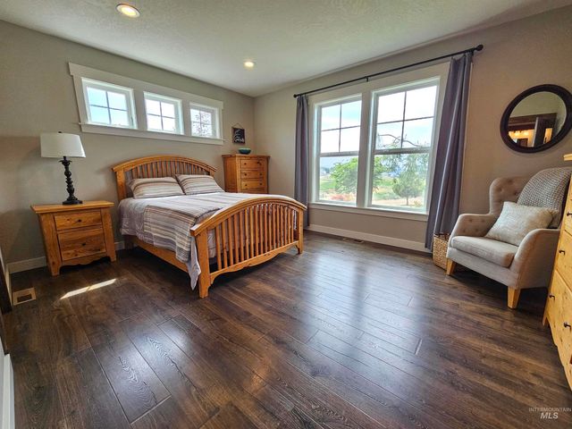 2211 Burrell Ave., Lewiston, ID 83501