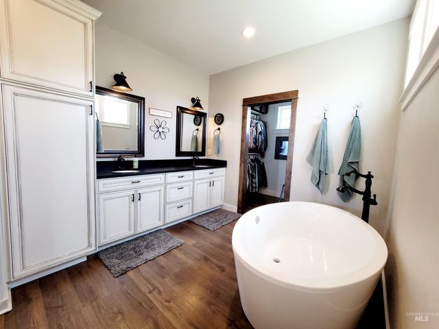 2211 Burrell Ave., Lewiston, ID 83501