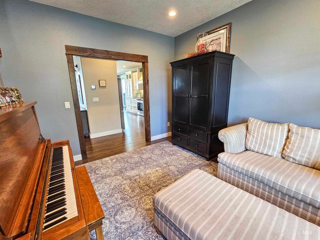 2211 Burrell Ave., Lewiston, ID 83501
