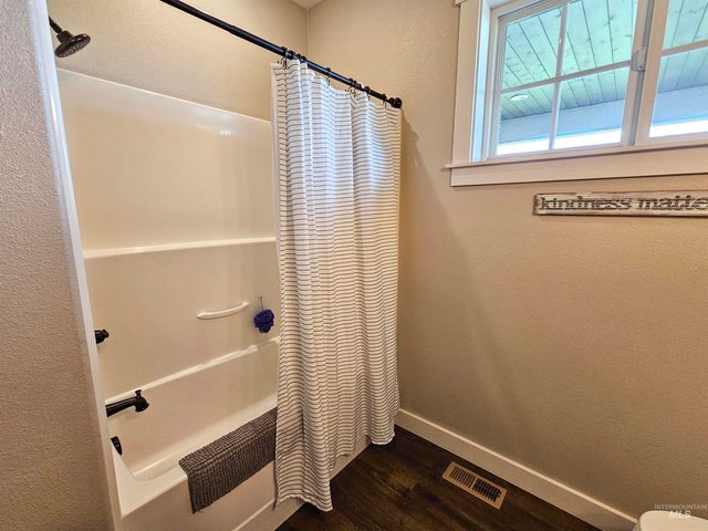 2211 Burrell Ave., Lewiston, ID 83501