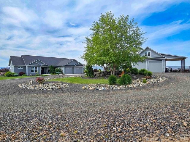 2211 Burrell Ave., Lewiston, ID 83501