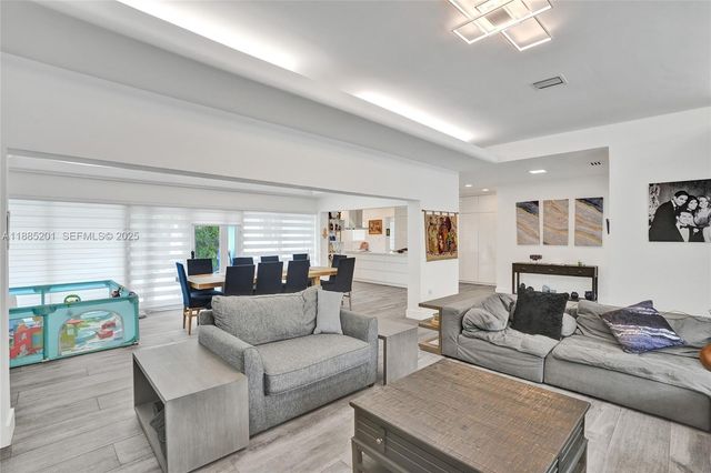 3784 Sheridan Avenue, Miami Beach, FL 33140