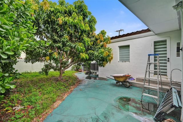 3784 Sheridan Avenue, Miami Beach, FL 33140