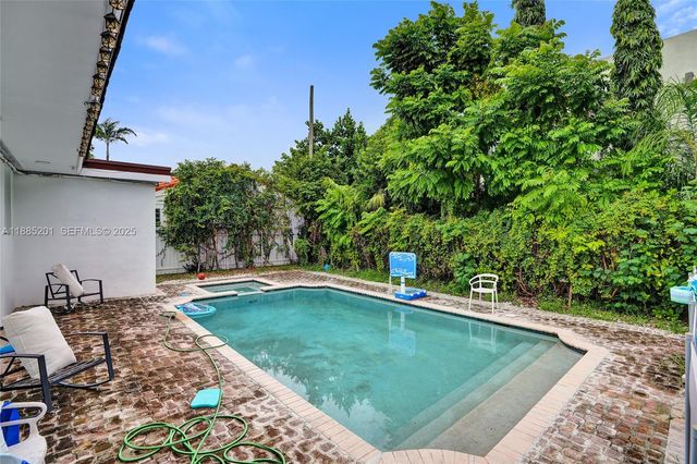 3784 Sheridan Avenue, Miami Beach, FL 33140