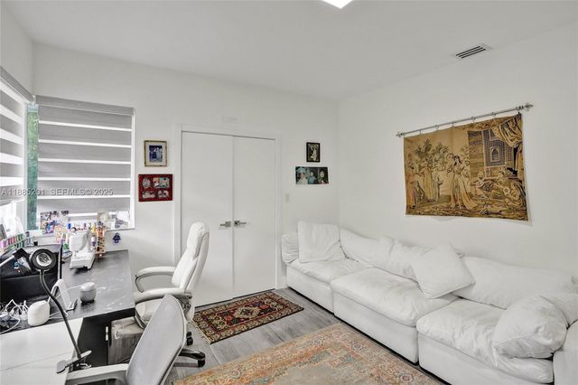 3784 Sheridan Avenue, Miami Beach, FL 33140