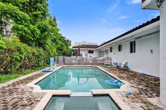 3784 Sheridan Avenue, Miami Beach, FL 33140
