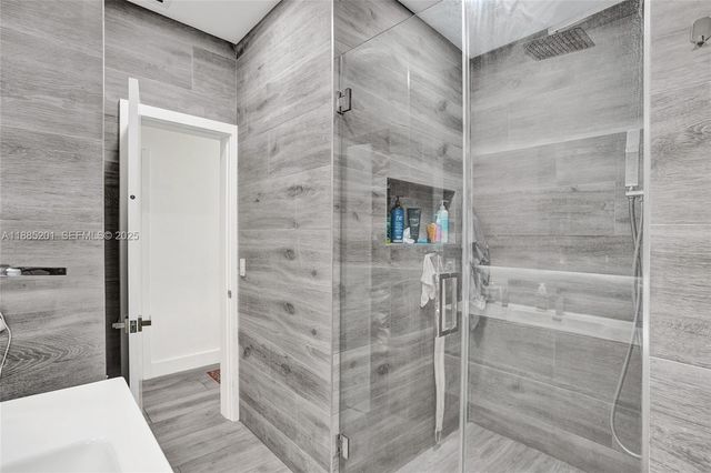 3784 Sheridan Avenue, Miami Beach, FL 33140