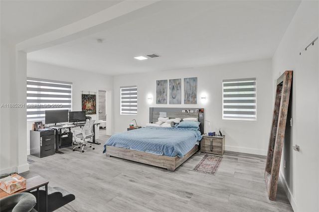 3784 Sheridan Avenue, Miami Beach, FL 33140