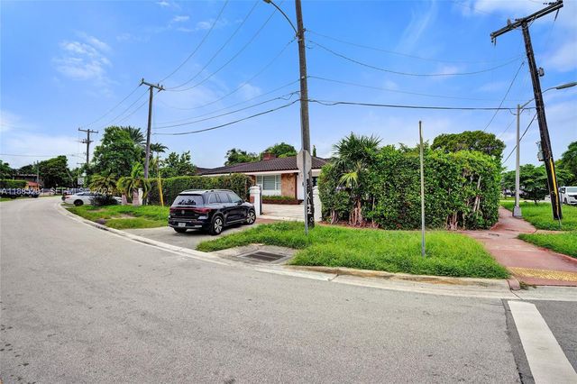 3784 Sheridan Avenue, Miami Beach, FL 33140