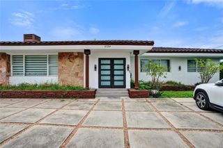3784 Sheridan Avenue, Miami Beach, FL 33140