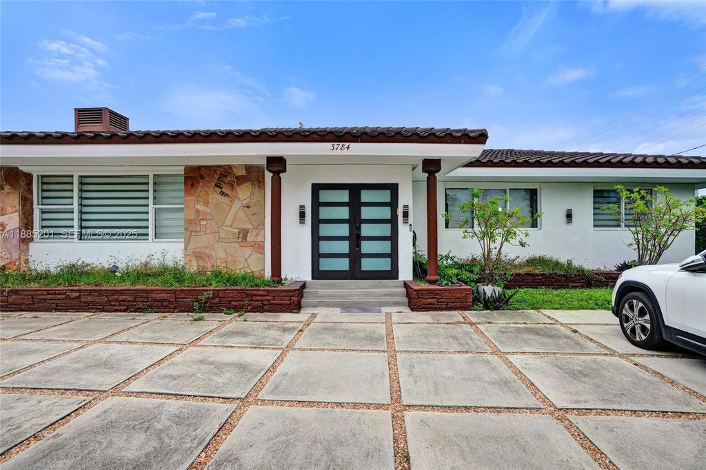 3784 Sheridan Avenue, Miami Beach, FL 33140
