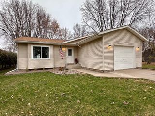 1013 Olena Avenue, Willmar, MN 56201