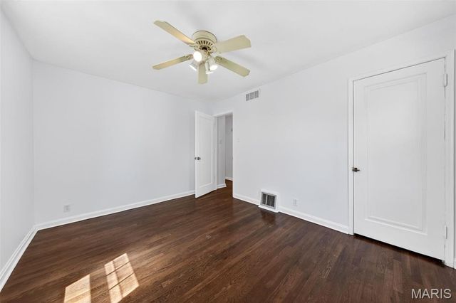 1338 Fairmount Court, St Louis, MO 63139
